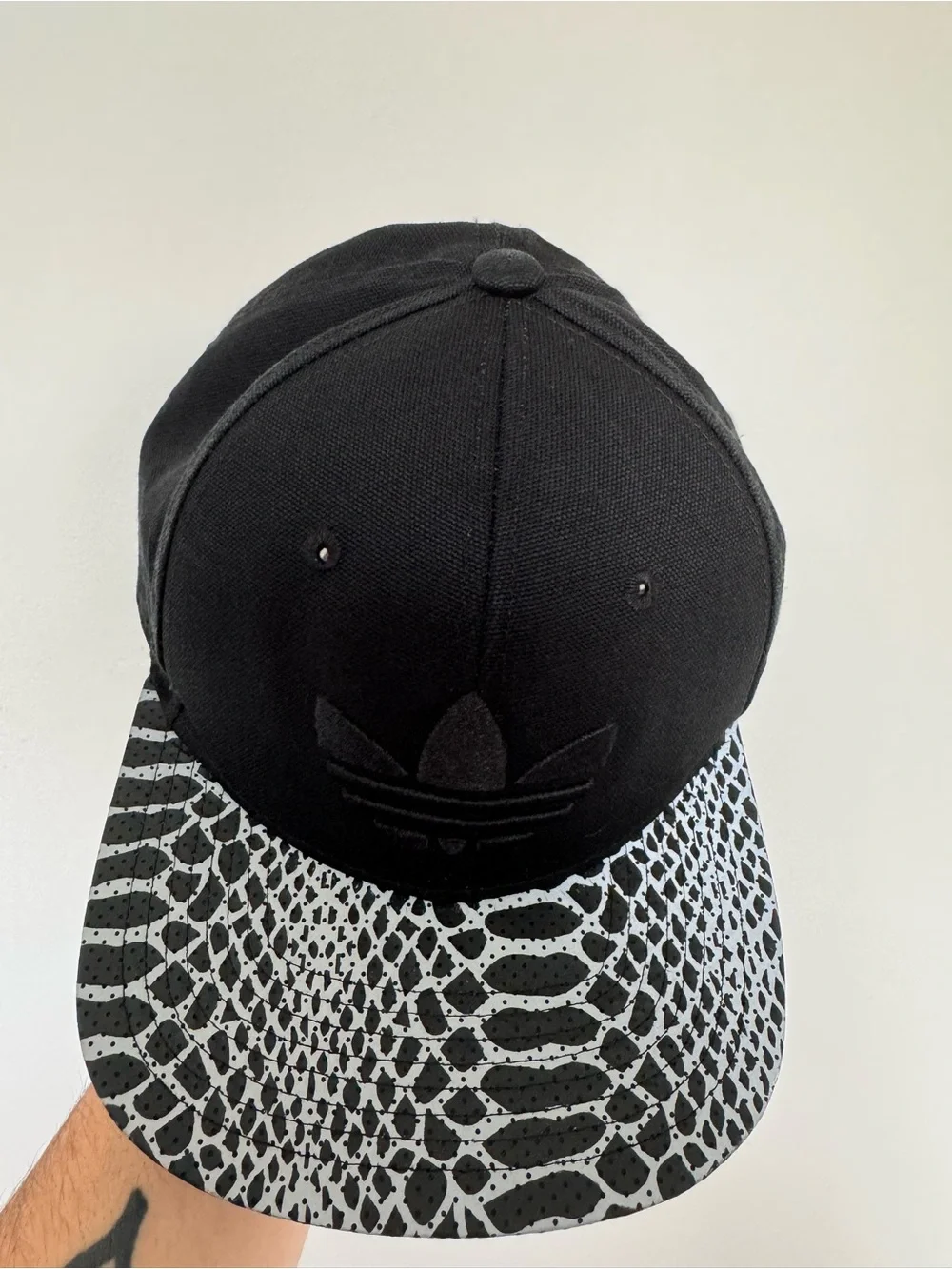 adidas Black Snapback with Black and Gray Patterned Brim